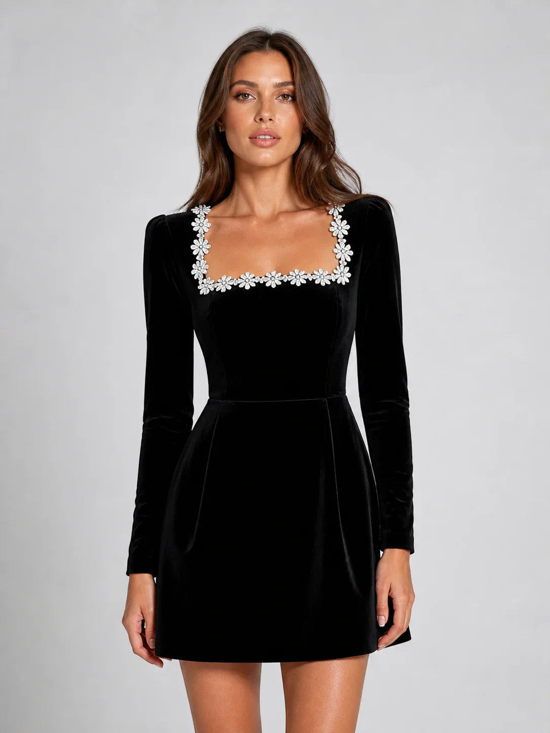 Women’s Velvet Crystal Neckline Mini Dress – Elegant Evening Silhouette 0